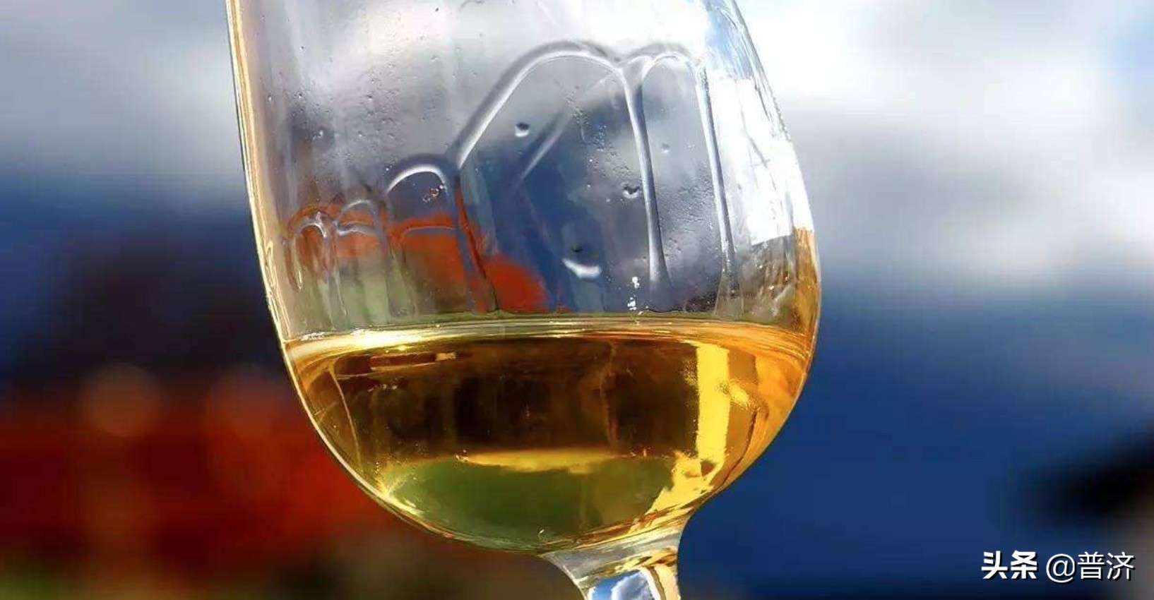 酒精勾兑白酒所需添加剂,酒精勾兑酒放久了能不能露馅