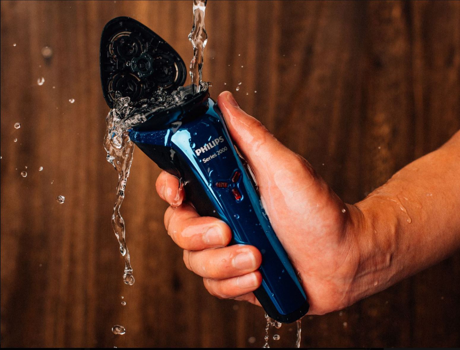 飞利浦剃须刀s4302测评,插电式剃须刀电动男士