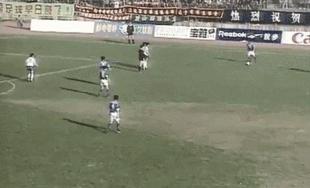 中国90年代男足比较优秀的球员,演员地位最高的国家