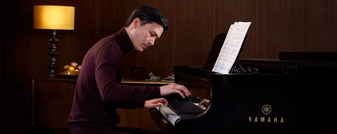 如何选购雅马哈钢琴,雅马哈钢琴官网报价大全