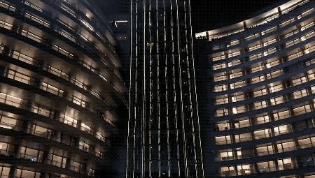 斥资3亿打造的深坑酒店,20亿打造的深坑酒店在何处