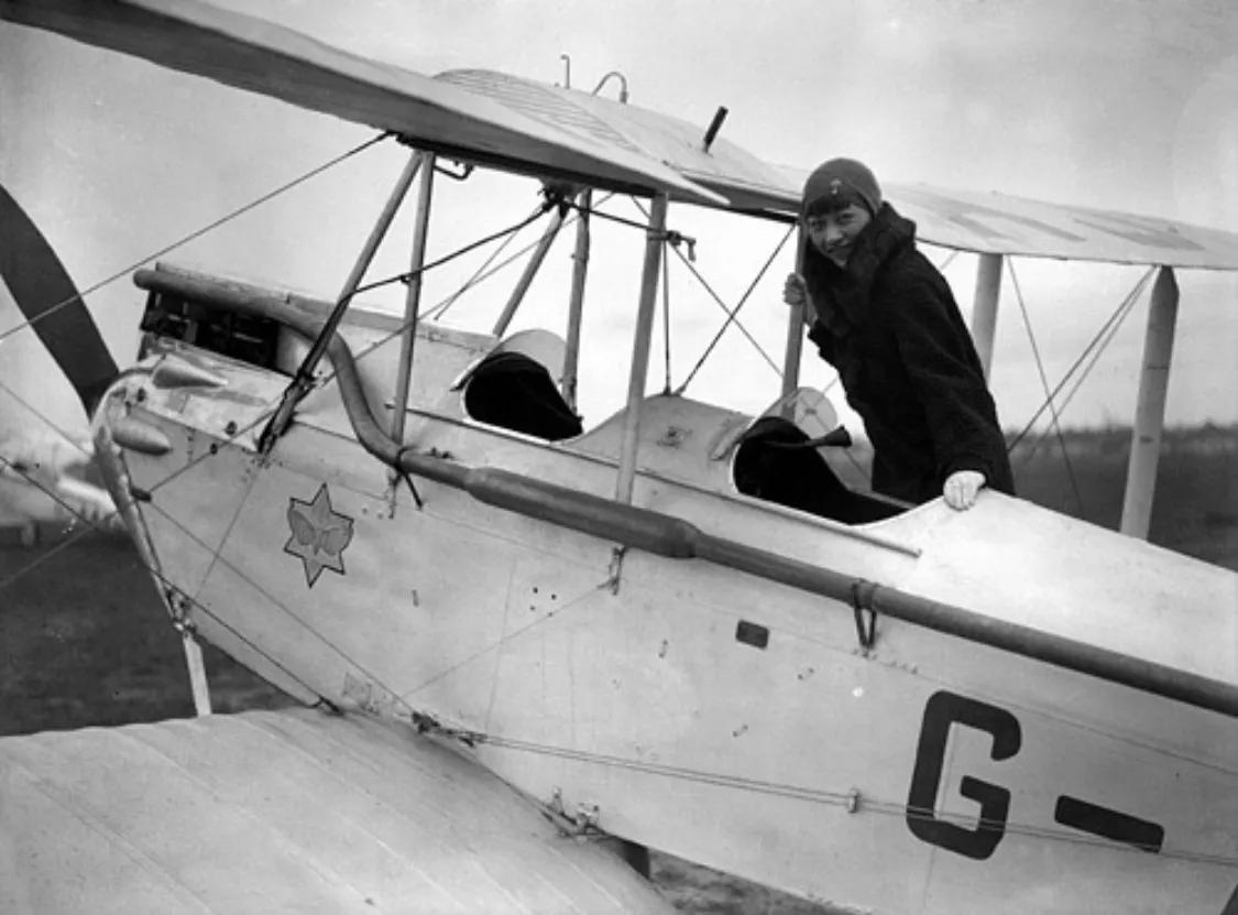 最被低估的华裔女星头像将登25美分硬币人品才华并重的好莱坞传奇