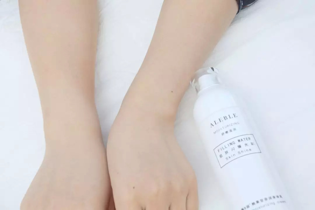 十大美白身体乳排名第一名,美白身体乳排行榜前十名真实测评