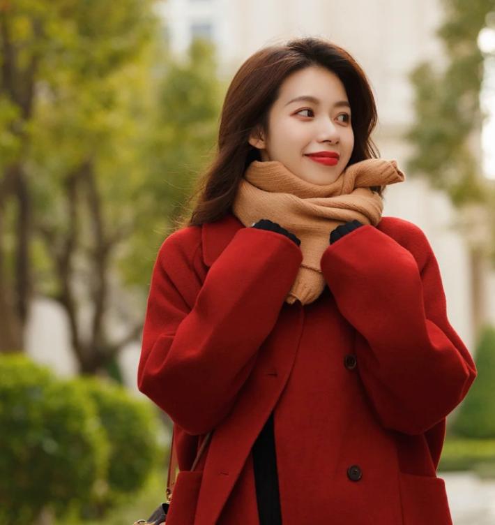 中国红穿搭,衣品好的女人都这样穿