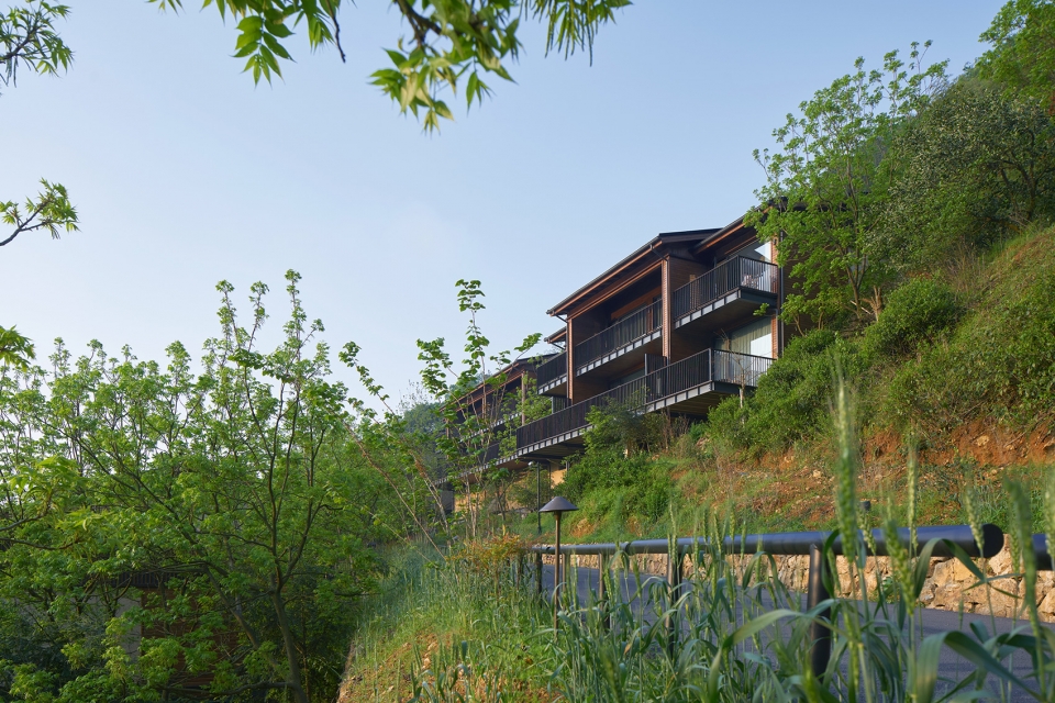 杭州桐庐富春江天空之城高端民宿,建德富春江最美民宿第一名