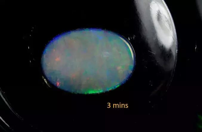 神奇的宝石绘本,宇宙宝石欧泊石