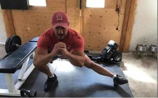 危机四伏代表什么意思,危机四伏含义