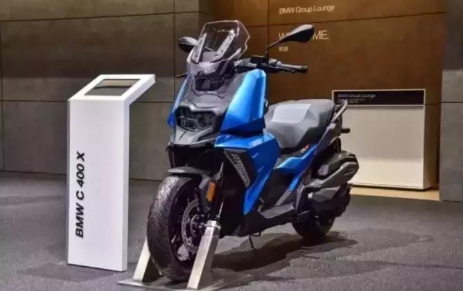 S1000RR摩托车新增M套件，BMW两款拳头产品重拳出击！