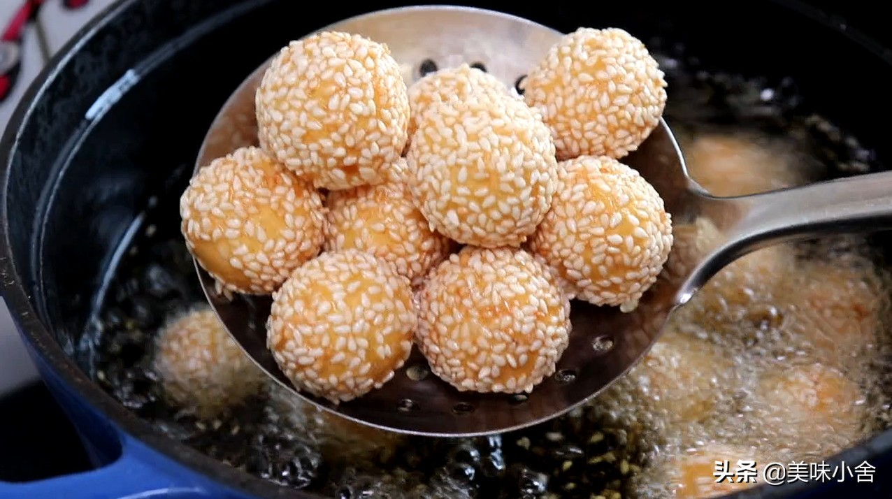 香甜酥脆的红薯丸子孩子超爱吃,家庭版红薯丸子没有糯米粉怎么做