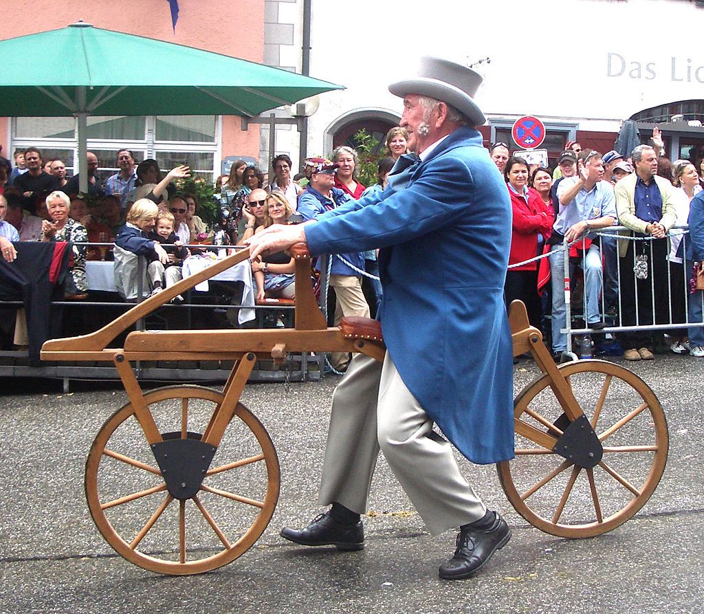 印度阅兵为什么用摩托车载人,印度阅兵摩托车特技的由来