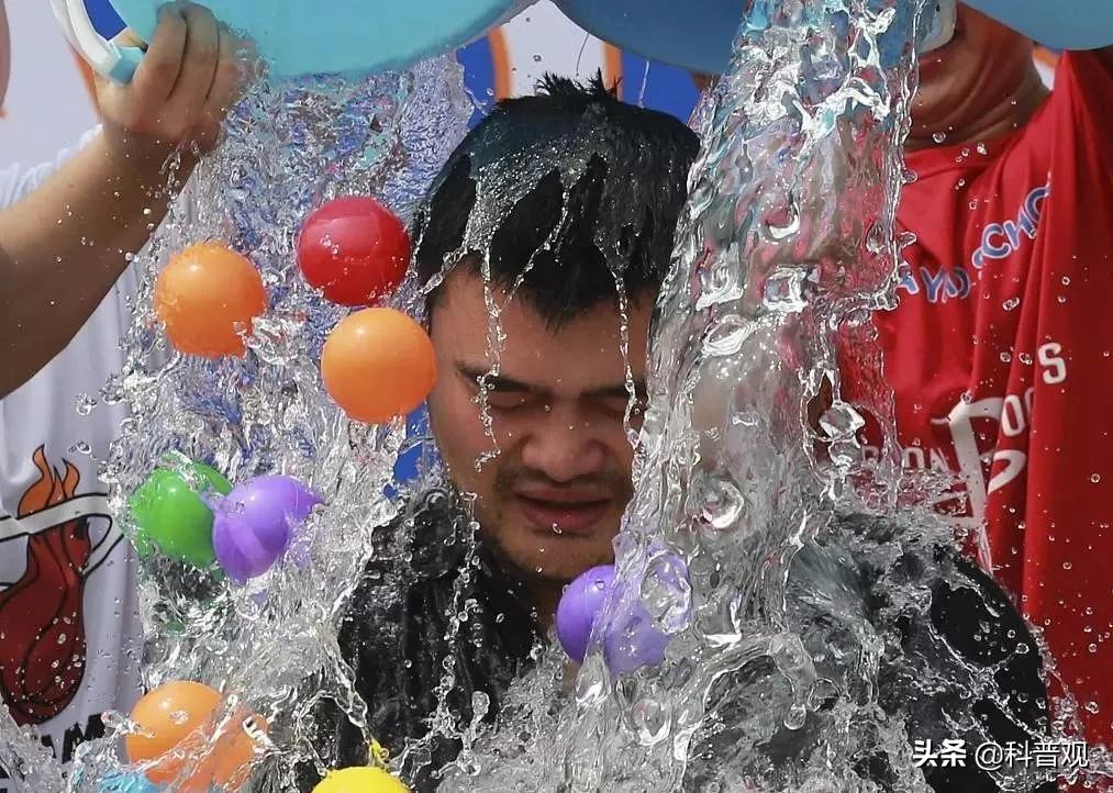 液氮的科学原理,老外使用液氮原理