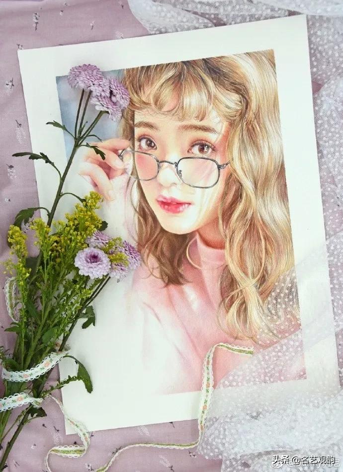 如何用彩铅画女天使男恶魔,用彩铅画动漫人物天使恶魔