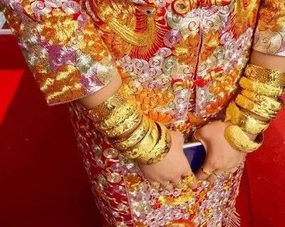 还有哪些好看的中式嫁衣,中式嫁衣惊艳瞬间