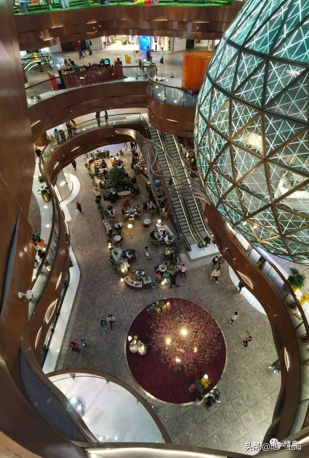 香港新天地钻石地块,香港新世界拿地项目