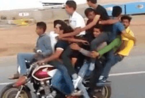 摩托车怎么降低车身姿态,怎样降低摩托车座位高度