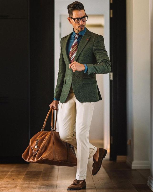 男人穿西服皮鞋怎么选,男人穿皮鞋成熟穿搭