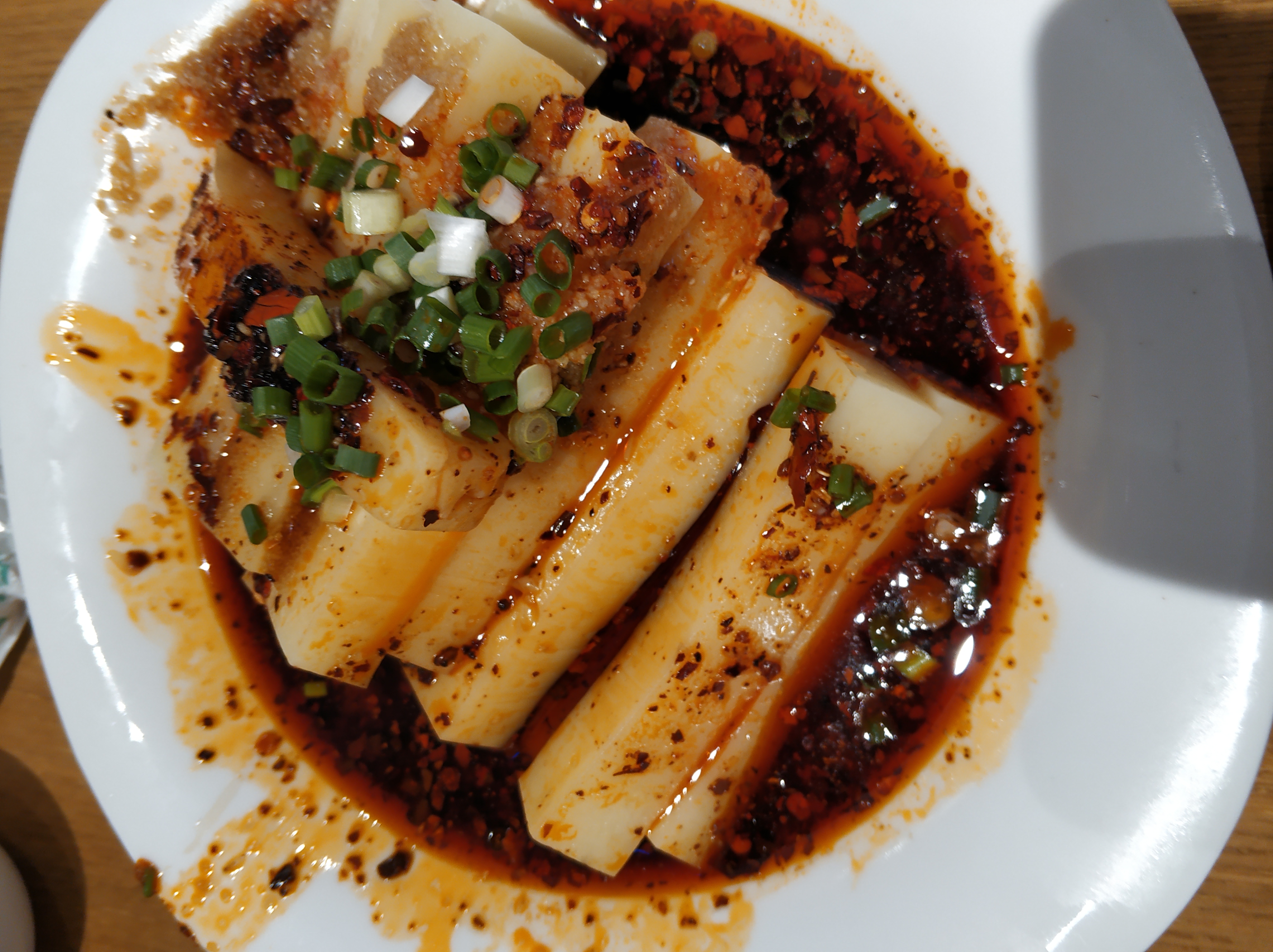 来成都必吃的十大小吃有哪些,外地人来成都必吃的十大小吃