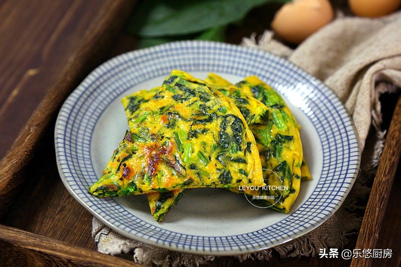 100种早餐饼大全,蔬菜鸡蛋饼面糊怎么调