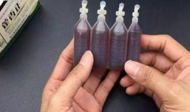 夏天出了很多痱子用藿香正气水,夏天食欲不好藿香正气水有用吗