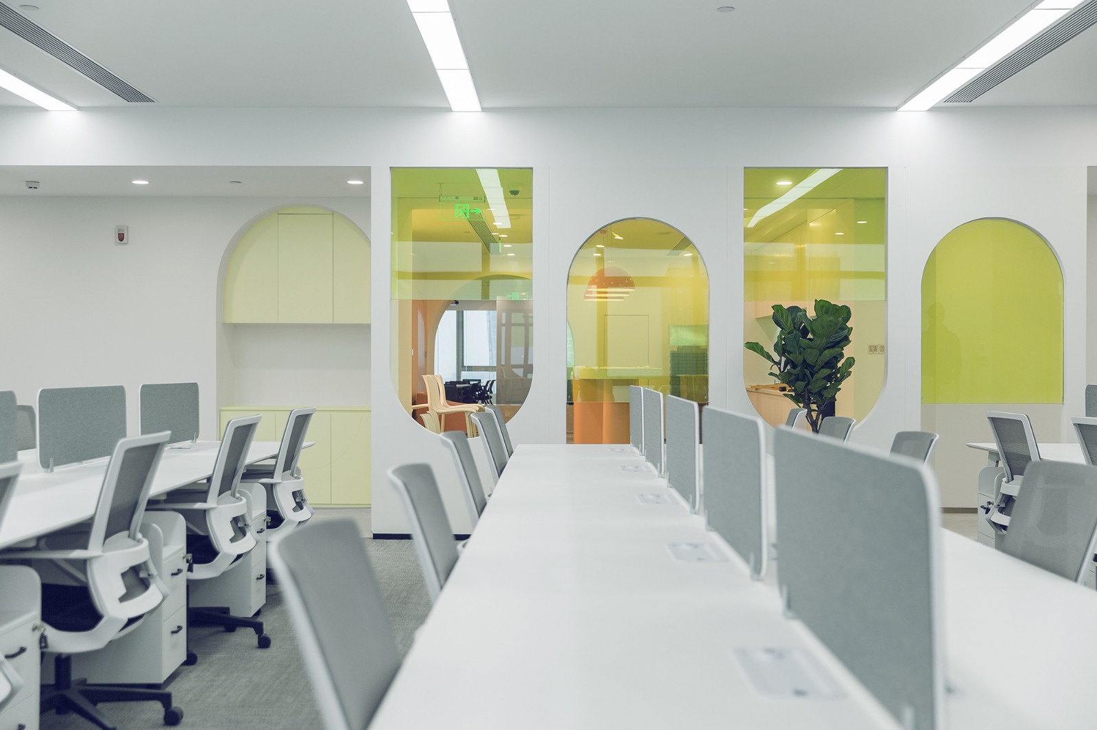 打造电商孵化基地,打造新型电商产业平台基地