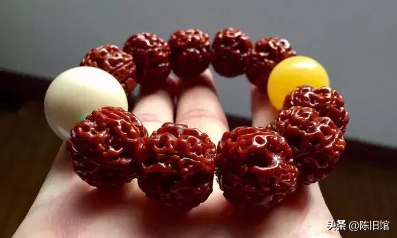 盘包浆后的核桃,霸王龙文玩手串形成包浆后怎么办