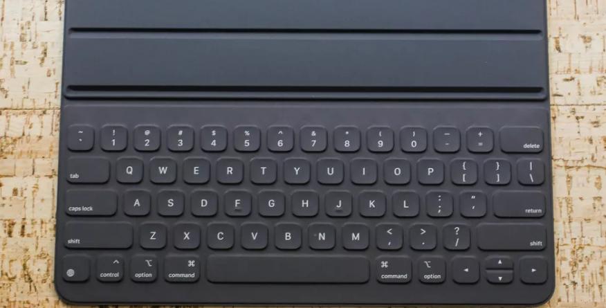 ipadpro2018充电器,ipadpro2018玩吃鸡