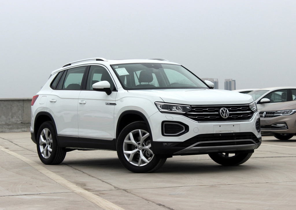 国庆7天租车哪个软件划算,国庆七天哪个租车平台实惠