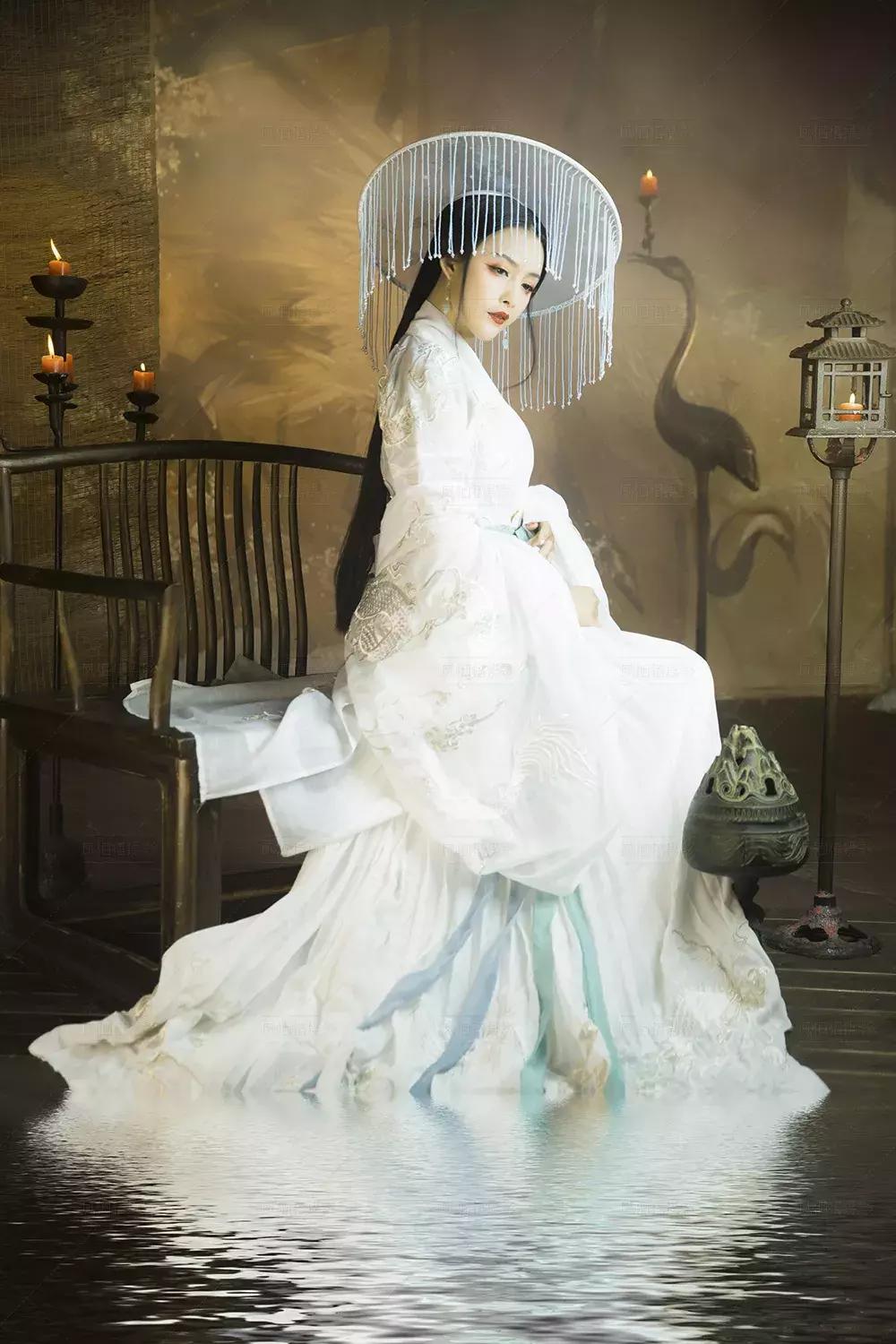 凤栖梧古风摄影凤凰古城,凤栖梧复古摄影玉门关