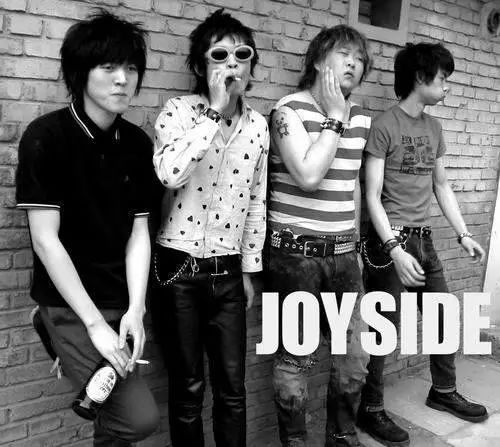 大波浪乐队国外评论,大波浪乐队电音