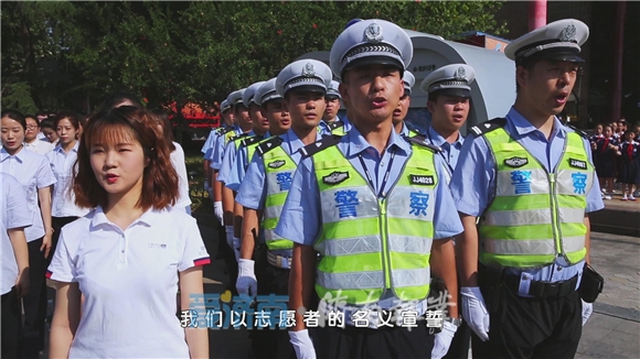 志愿，“镜”见天桥之美