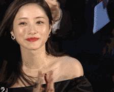 凭什么有些女生不打扮！也很有气质！看了这篇后我也可以