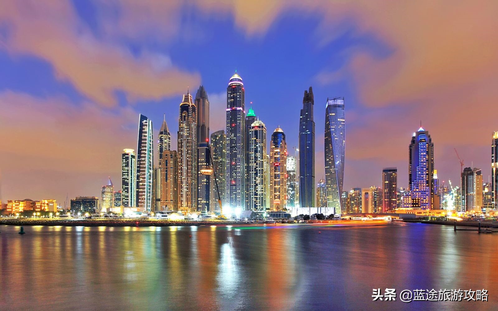 迪拜沙漠酒店攻略 (迪拜免费睡觉攻略)