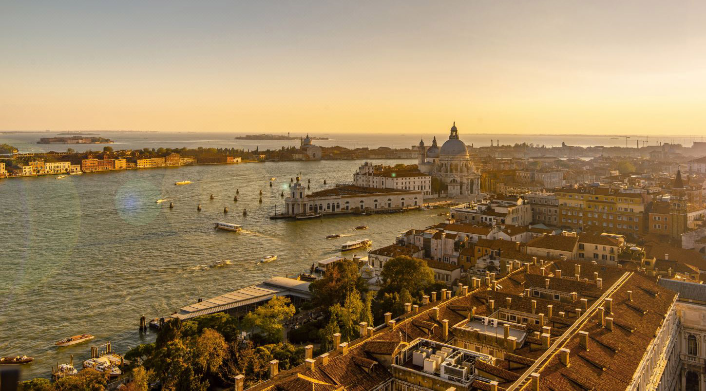 GiulianaCoen夫人与诺贝达时尚王国的75年