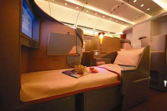 阿提哈德航空a380-800公务舱,阿提哈德航空为什么这么好