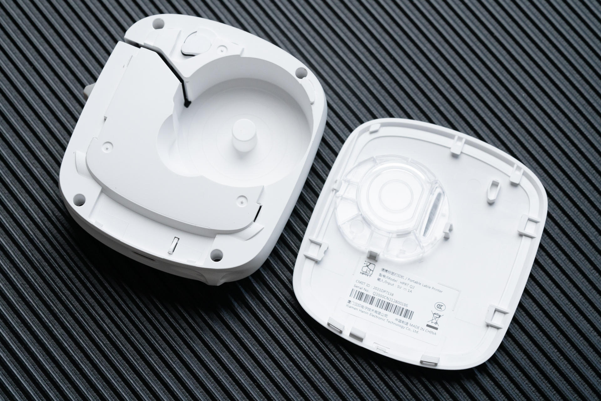 汉印hprtq2标签打印机装纸教程,汉印便携式小标签打印机使用方法