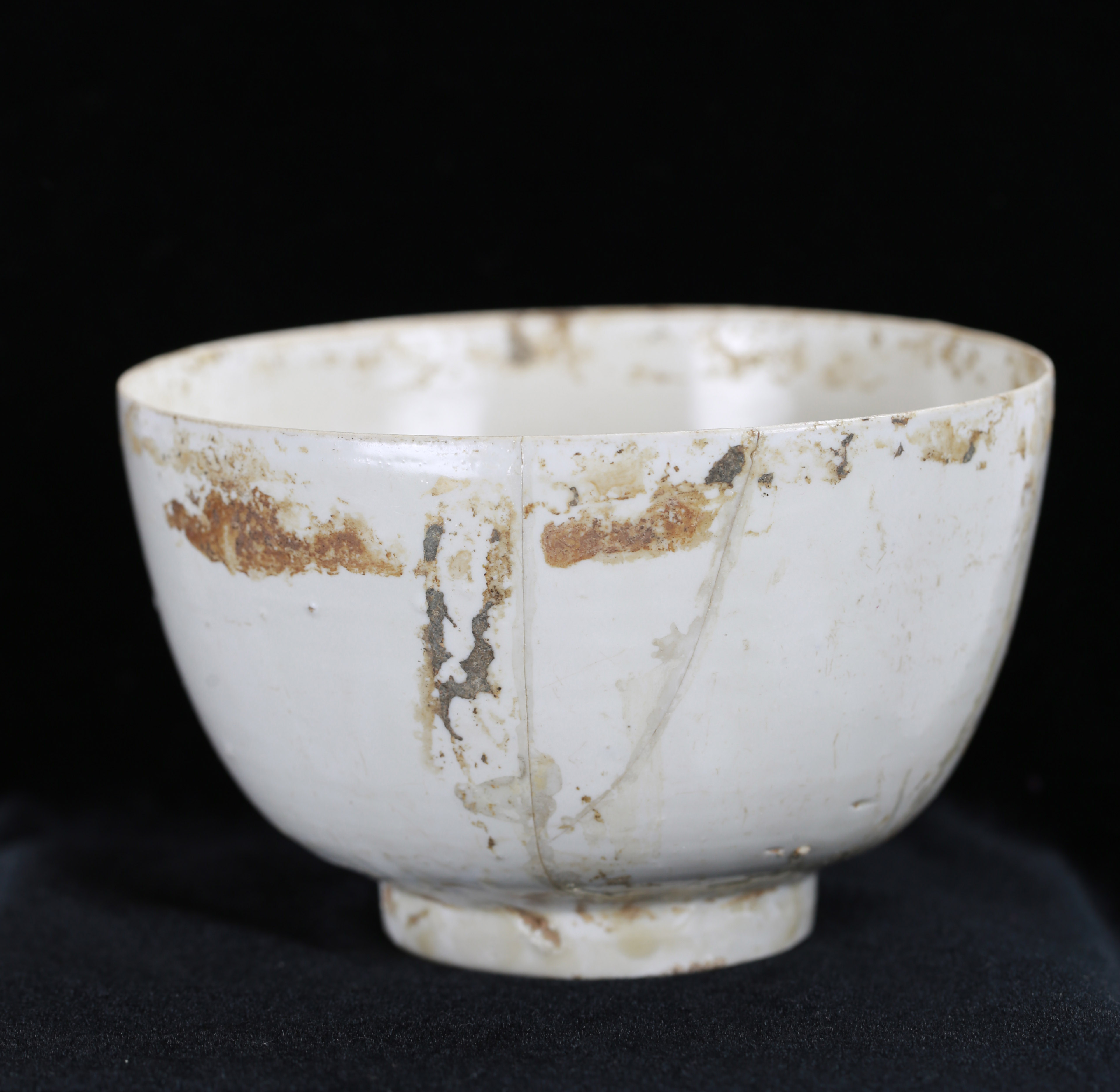 碎瓷器修复全过程,古董瓷器摔碎了如何修复