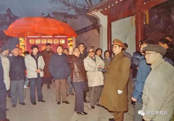 100年南京大桥绘画,南京红色100年