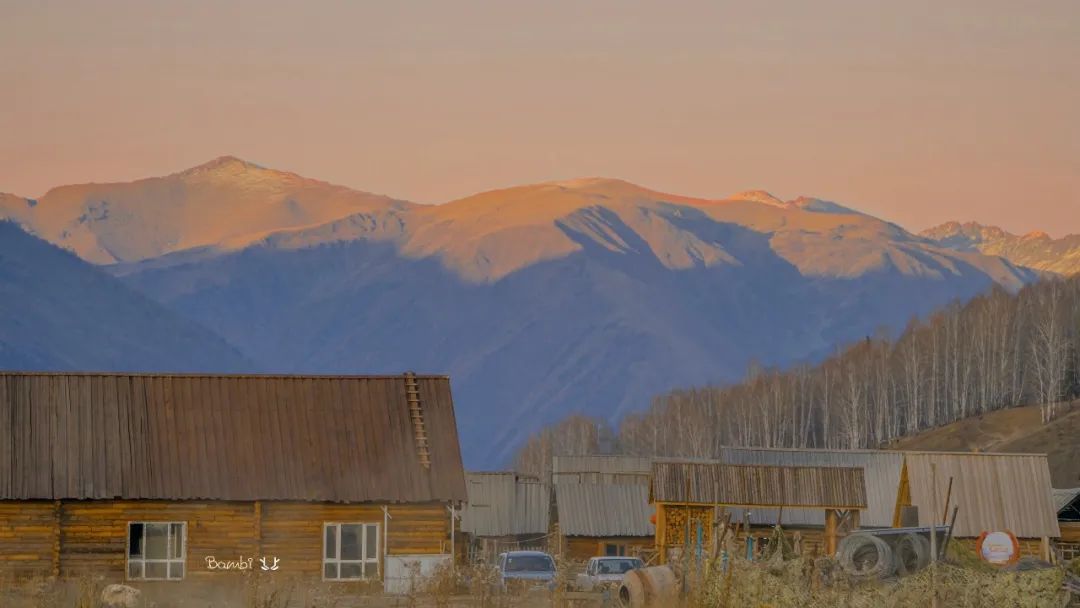 超好看的电脑壁纸来啦,找到一个很好看的电脑壁纸