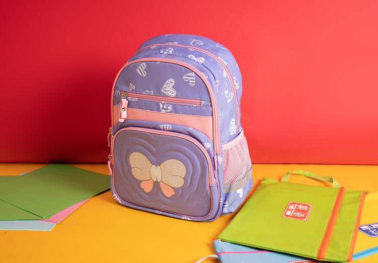 江博士护脊减负书包特价,新款江博士无压护脊儿童书包