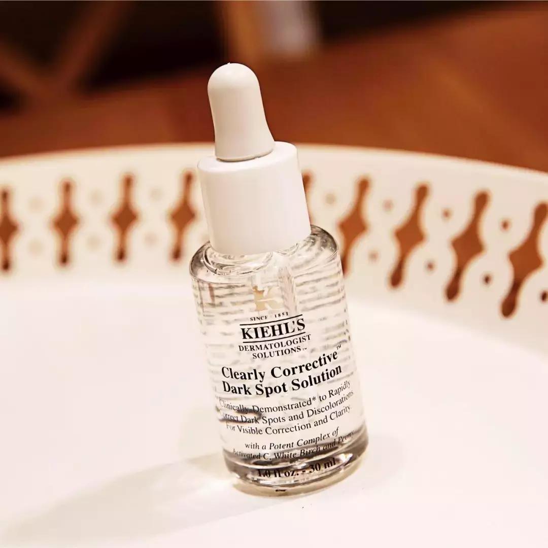 修复肌肤精华排行榜前十名,亮肤抗衰精华排行榜