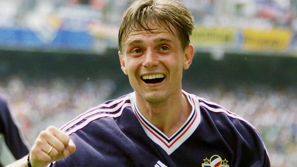 足坛排名巴乔,足坛巨星排行贝肯鲍尔