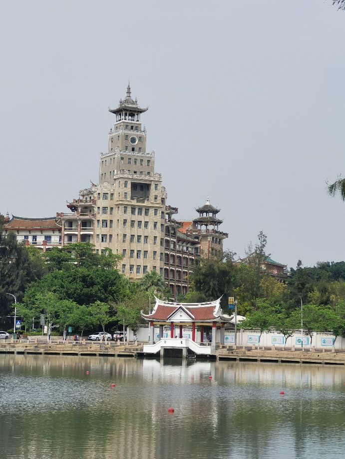 厦门龙舟池海边步道,厦门龙舟池夜景图