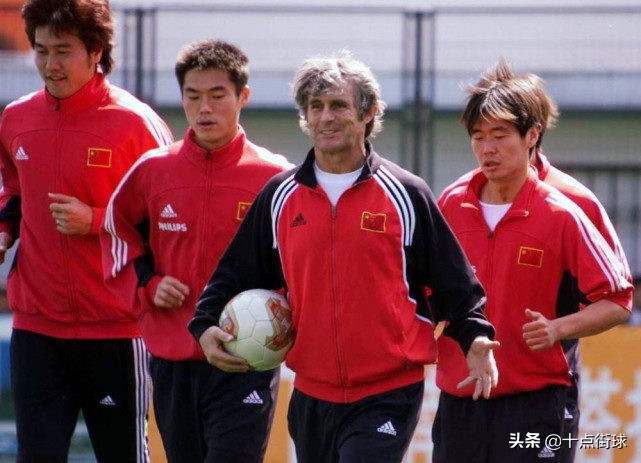 米卢带领国足冲击世界杯分组,米卢带国足进世界杯哪一年