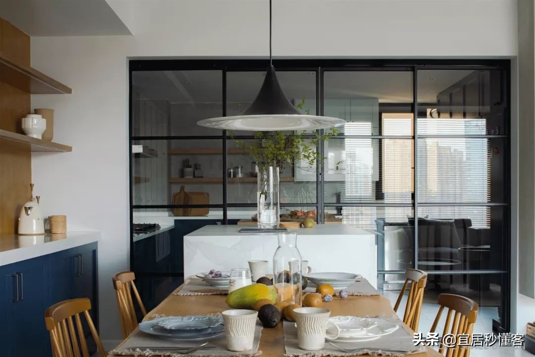 120平米客餐厨南北一体装修效果图,神级改造40平方米房