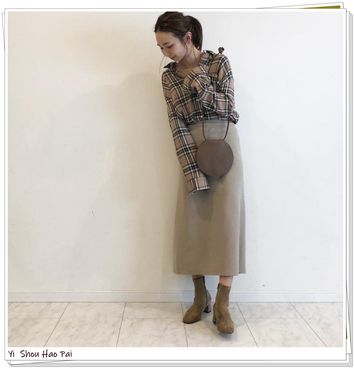 掌握这3个小技巧基础款衬衫穿搭,衬衫搭配小技巧春季也能很时髦