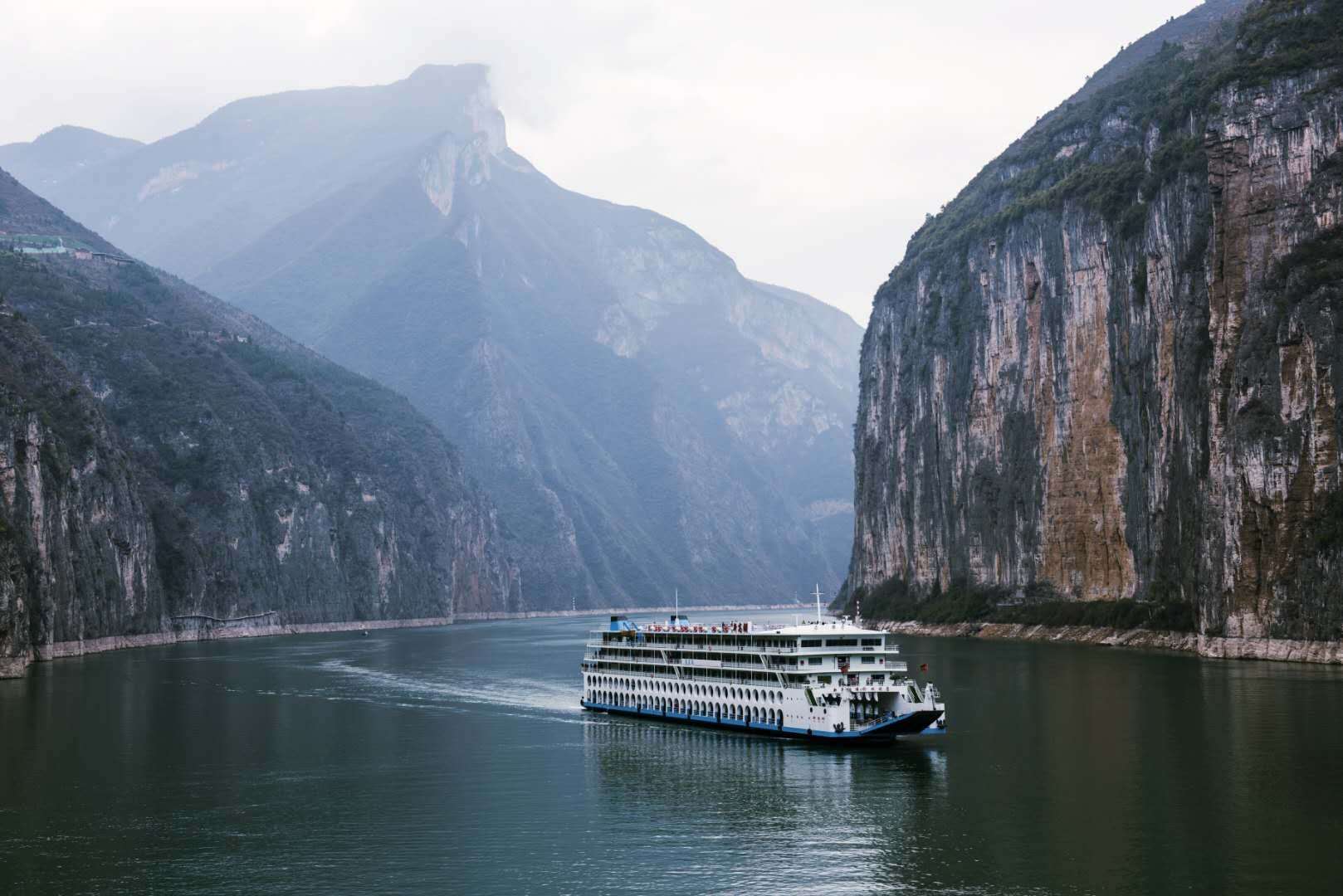 越野越嗨：峡州国旅邀您“坐”着邮轮体验鄂渝最佳自驾游风景线