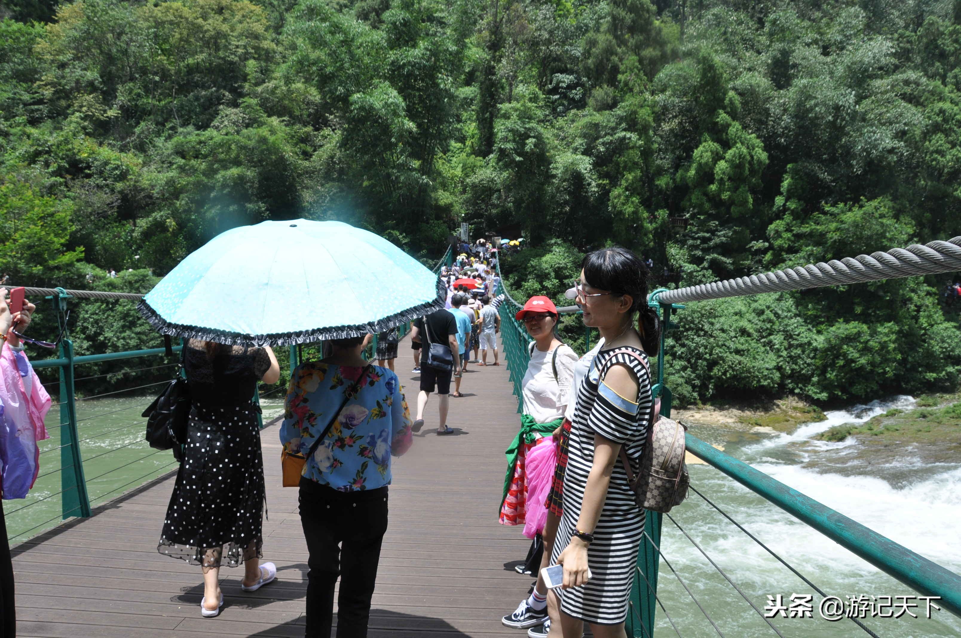 亚洲第一瀑——黄果树大瀑布