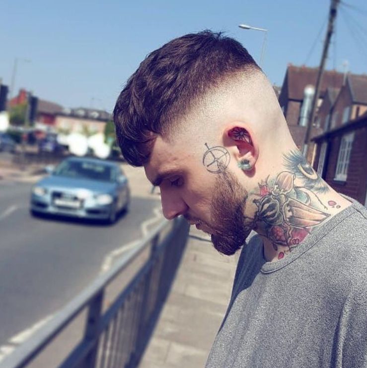 男生发际线高适合的发型推荐,发际线高适合什么刘海男生