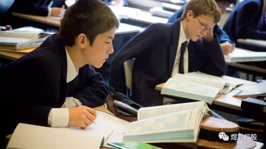 英国哈罗公学,英国哈罗礼德公学