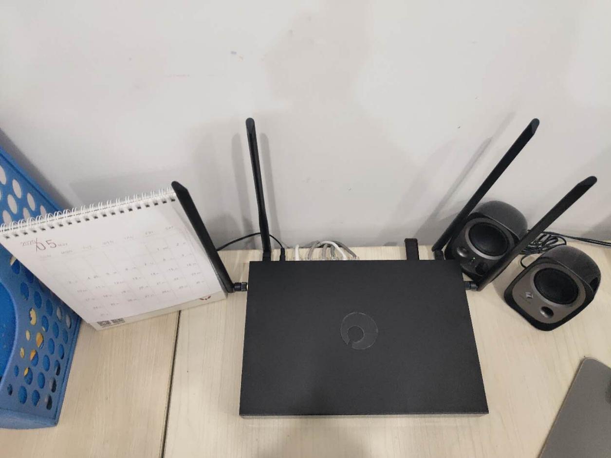 1000兆网速的宽带用什么路由器,路由器用户数量限制怎么办